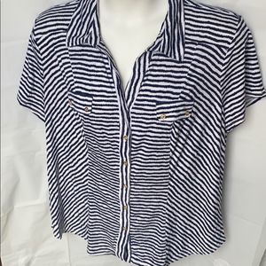 Roz & Ali short sleeve v-neck shirt size 2X EUC